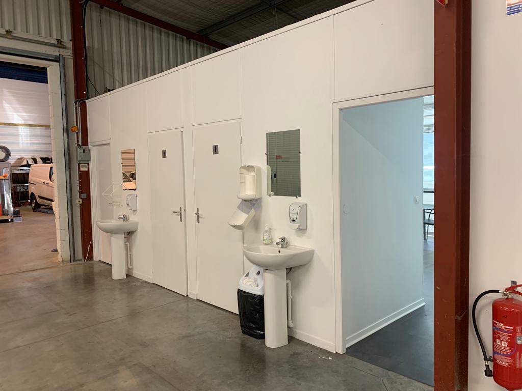 Local d'activité Saint-Médard-d'Eyrans 3280m² Location local d'activité Saint-Médard-d'Eyrans Gironde OLACT2316440 10